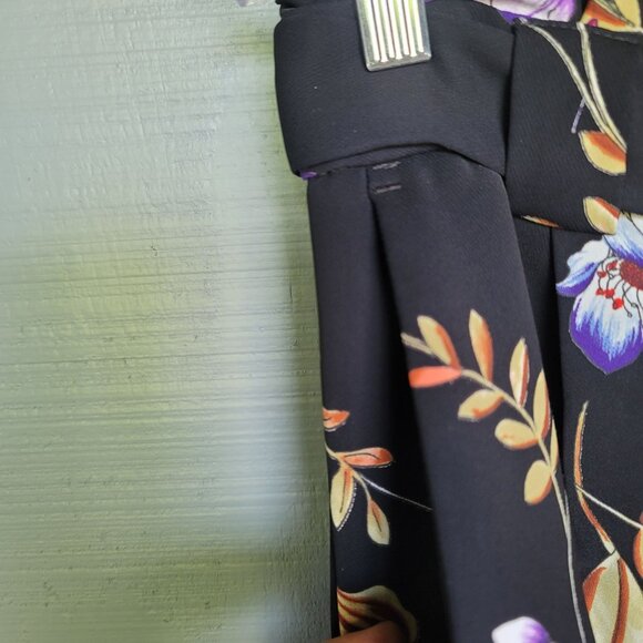 Express Floral Print High-Rise Ankle Trousers Pants. Size 0S - Picture 4 of 8